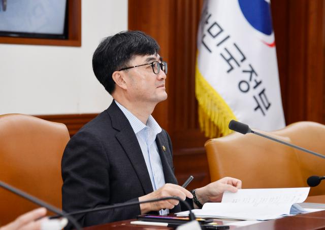 「重大災害企業に公共入札制限」…韓国政府、安全投資支援と制裁並行