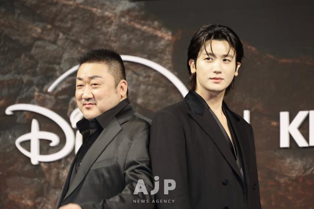 Actors Ma-Dong-seok and Park Hyung-sik AJP Han Jun-gu