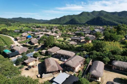 TRAVEL: Hahoe Village in Andong, preserved in time