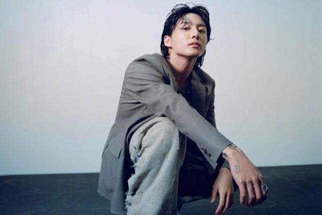 [K-Pop] BTS member Jungkooks song garners 2.5 billion streams on Spotify