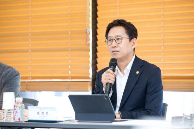 배경훈 과학기술정보통신부 장관이 21일 대전 유성구 한국표준과학연구원에서 열린 퀀텀 프론티어 전략대화에서 발언하고 있다 사진과기정통부