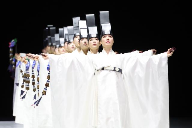 Dancers perform during a media showcase of the Korean traditional dance performance “One Dance” at the Sejong Center for the Performing Arts in central Seoul on August 21 2025 AJP Han Jun-gu