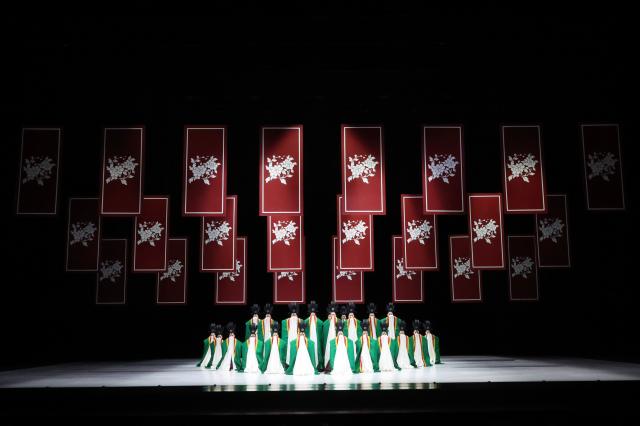 Korean traditional dance performance “One Dance” AJP Han Jun-gu