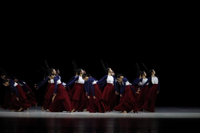 Korean traditional dance performance “One Dance” AJP Han Jun-gu