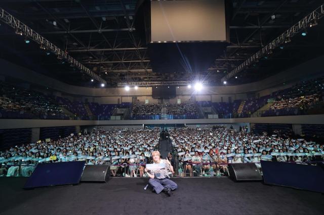 SHINee泰民在杭州举行粉丝见面会