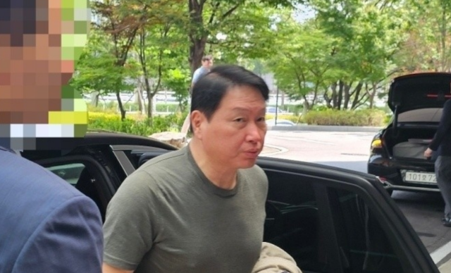 방미사절단 동탱을 위해 출국하는 최태원 SK그룹 회장
사진연합뉴스