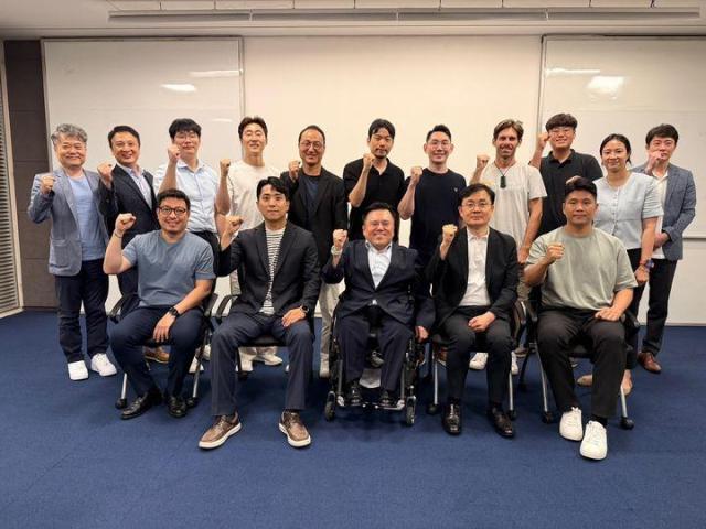 과학기술정보통신부가 ‘AI·디지털 비즈니스 파트너십’ 사업 참여기업 10개사를 선정했다 국내 유망 스타트업들이 실리콘밸리에 이어 새로운 스타트업 허브로 부상 중인 뉴욕에 진출할 수 있도록 지원하는 프로그램이다사진과기정통부