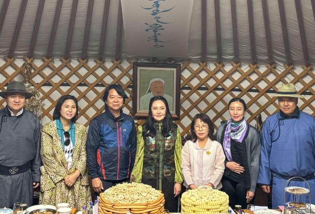 서천군 군립전통무용단 몽골 ‘2025년 노마드 세계문화축제’ 참가 사진서천군