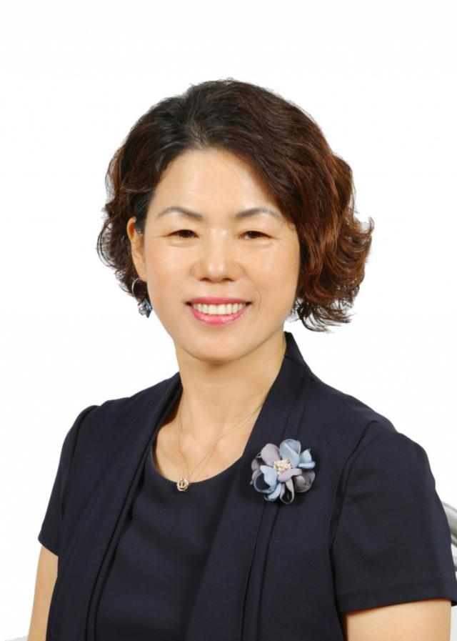 제17회 목포문학상 당선작을 발표한 가운데 지역 문인 발굴을 위해 제정된 목포작가상 본상에 김인순무안군 작가의 시집 오늘 너에게서 희망을 보았다가 당선됐다사진목포시