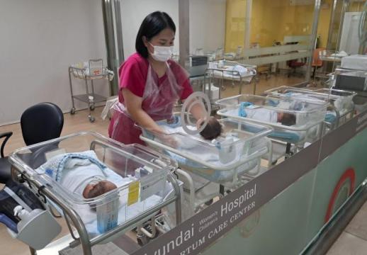 More babies born outside marriage in S. Korea, reflecting possible shifts in family norms