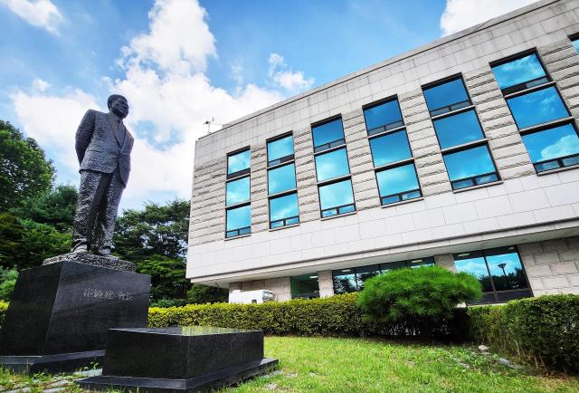 SK 개관 30주년 맞은 수원 선경도서관 새단장 지원 사진SK