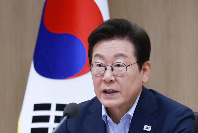 이재명 대통령이 29일 서울 용산 대통령실 청사에서 열린 임시 국무회의에서 발언하고 있다 사진연합뉴스