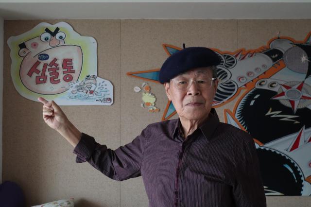 이정문 작가 사진 김호이 기자