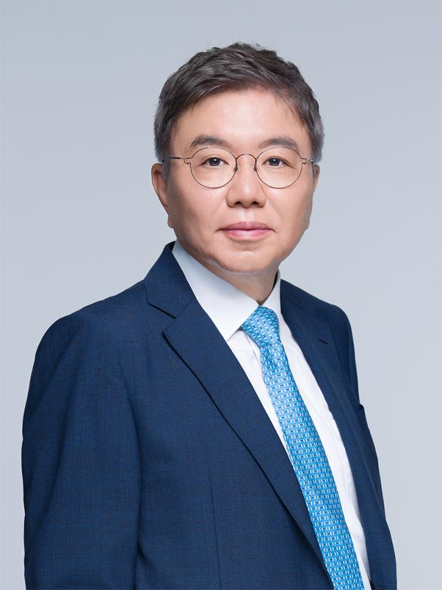 세종 조세그룹 고문으로 합류한 임성빈 전 사진법무법인 세종