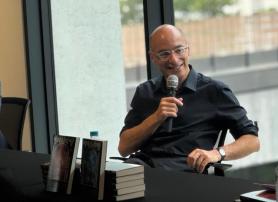 French novelist Bernard Werber meets Korean readers at Seoul event