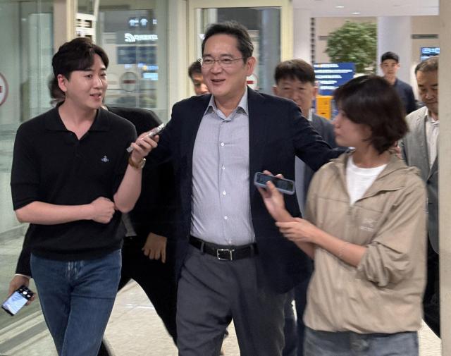 【图片来源 韩联社】