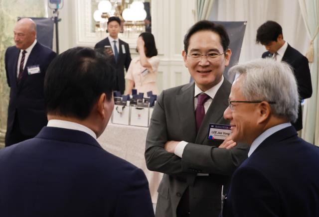 Koreas chaebol families add nearly $25 billion in wealth in first half of 2025