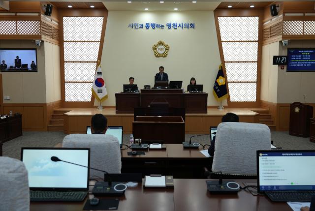 제247회 임시회 제1차 본회의 진행 모습 사진영천시의회