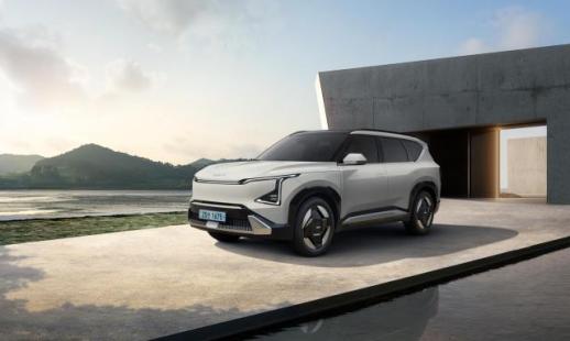 4000만원대 패밀리 전기 SUV 더 기아 EV5 출격...EV 대중화 시대 열 것