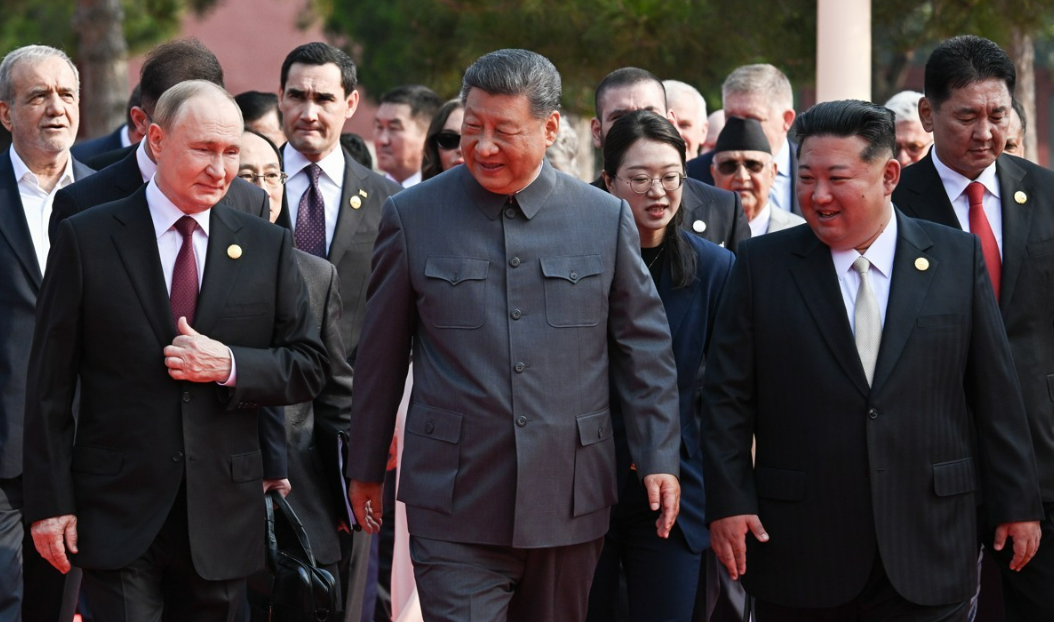 북중러 정상 한자리...외신 반(反)서방 도전장