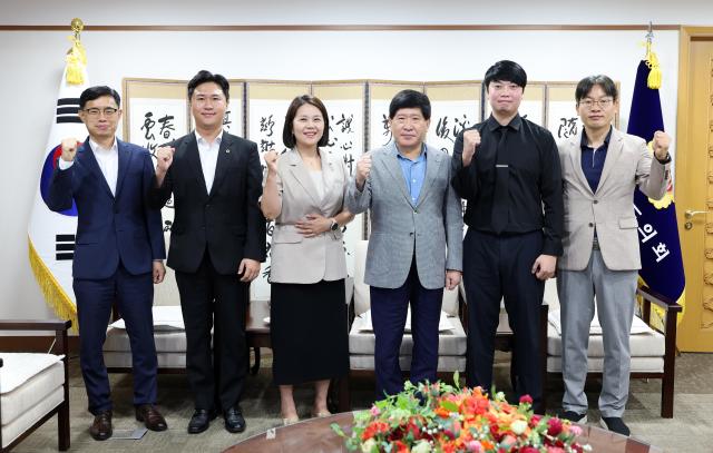 갑질피해 전문상담조사관 위촉식사진충남도의회