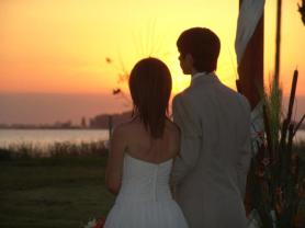 Marriages with foreigners rise in South Korea, even as overall unions decline