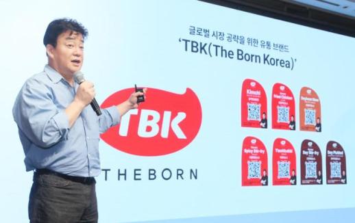 백종원, K-소스 들고 해외 간다…2030년 1000억대 매출 자신
