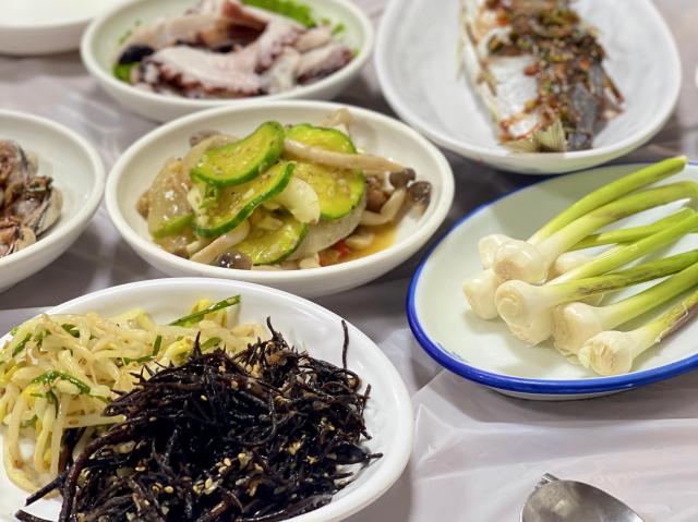 다찌 상차림 사진한국관광공사
