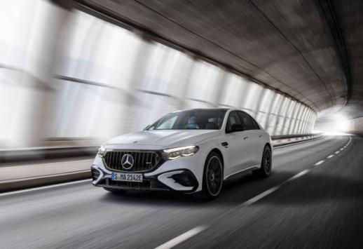 [시승기] PHEV 장착한 벤츠 E클래스 AMG… 성능·효율 다 잡았다