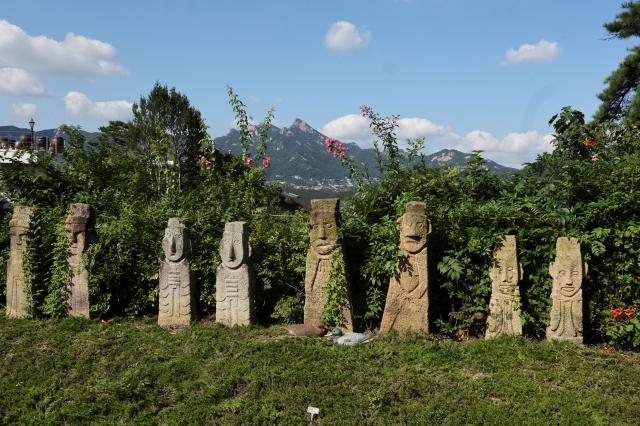 PHOTOS: Journey back to Joseon in heart of Seoul, Buam-dongs Mok-in Museum