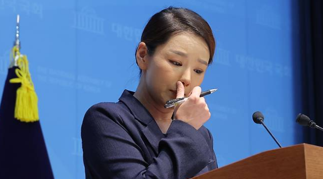 조국혁신당 강미정 대변인 출처 연합뉴스