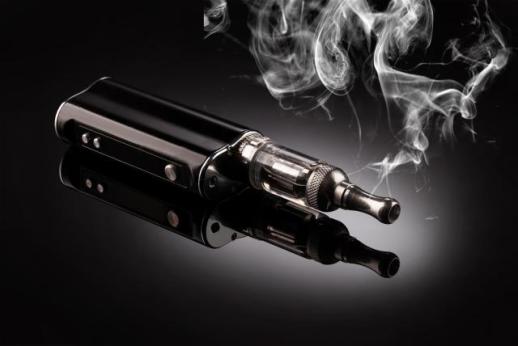 E-cigarette users show higher nicotine addiction than traditional smokers, study finds
