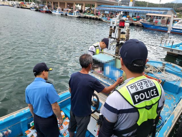 钓鱼热潮升温 去年韩国钓鱼爱好者达500万人 