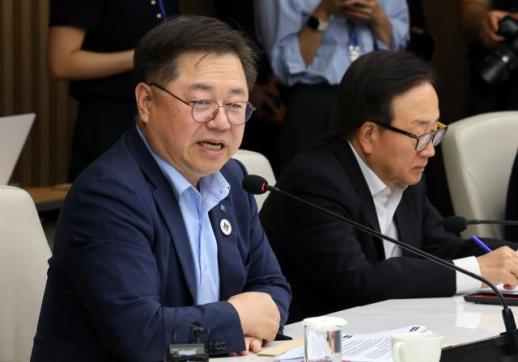 與, 경제8단체 만나 상법 개정 보완책 논의…배임죄 완화 등 검토