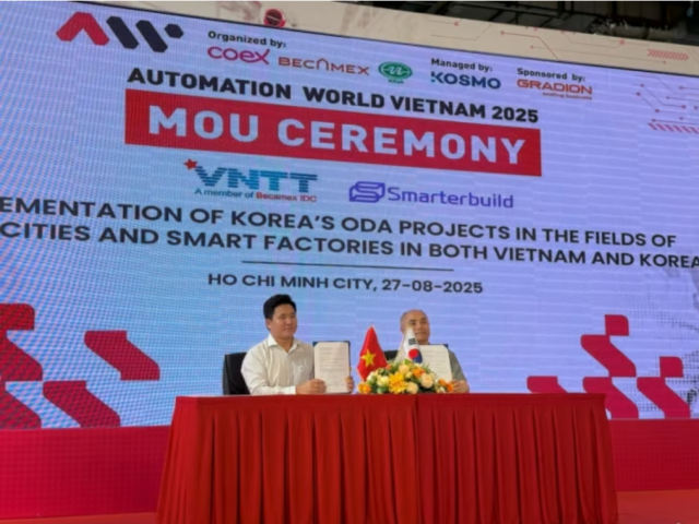 Smartbuild ký kết Biên bản ghi nhớ với VNTT tại Triển lãm Tự động hóa thế giới Việt Nam Automation World Vietnam 2025 ẢnhSmartbuild
