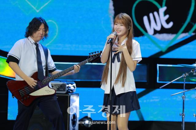 [포토] 더쇼 무대오른 서이브