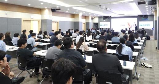 케이메디허브, 미래의료혁신연구회 세미나와 함께 세미 자강준토포럼 성료