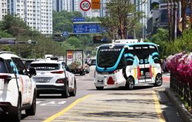 South Korea launches AI push in robotics, self-driving cars