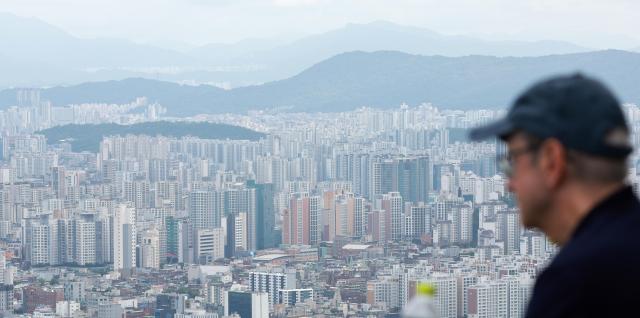 서울 남산에서 바라본 아파트 단지 사진연합뉴스