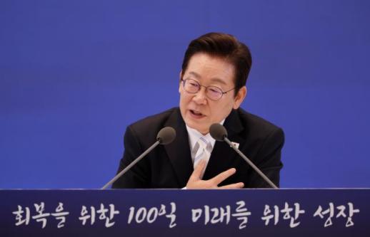 李 남·북 관계, 특별한 진척 없지만 끊임없이 노력하고 있어