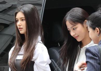 [속보] 뉴진스, 어도어와 2차 조정 20분 만에 결렬…멤버 전원 불참
