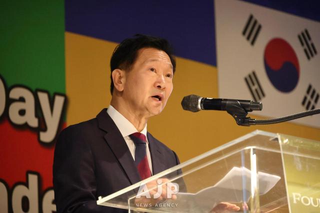 Song In-chang G20 Sherpa of the Ministry of Foreign Affairs delivers his speech at Brazils Independence Day reception in Seoul on September 10 AJP Han Jun-gu