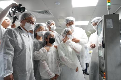 부산교육청, 다기능 조리로봇 첫 도입...급식실 안전·업무경감 기대