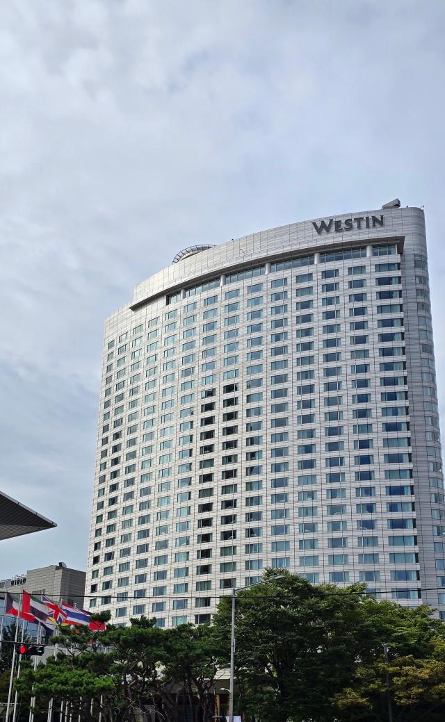 웨스틴 서울 파르나스 호텔 외관 사진기수정 기자