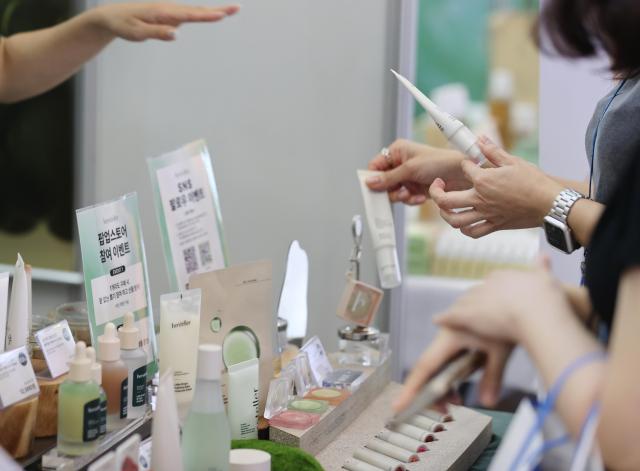 K-beauty leaders sell assets, seek growth abroad as competition with indie brands intensifies