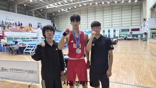 화순군청 복싱부 서동근국승준성현태 선수왼쪽부터 사진화순군