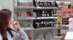 3 công ty mỹ phẩm lớn của Hàn Quốc đẩy nhanh tốc độ tái cơ cấu doanh nghiệp trong bối cảnh bị cạnh tranh phải gay gắt bởi các thương hiệu độc lập