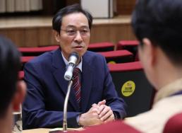 대통령실 조희대 거취 논의한 바 없어…사퇴 압박 일축
