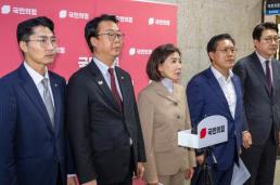우원식 개헌, 더 늦기 전에 시작해야…제헌절 공휴일 지정도 제안