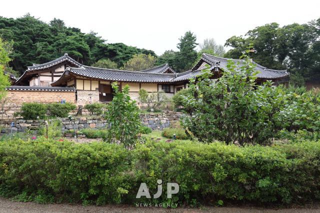 논산 명재고택